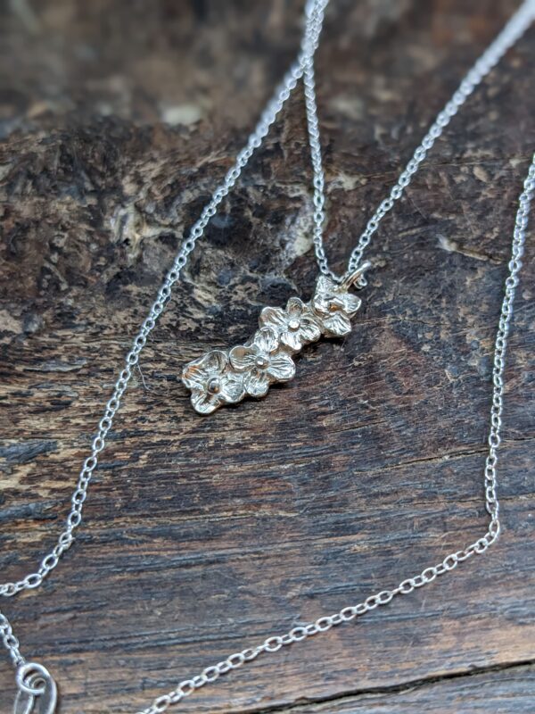 CollierAgmyosotis-Comptoirdesrêves1